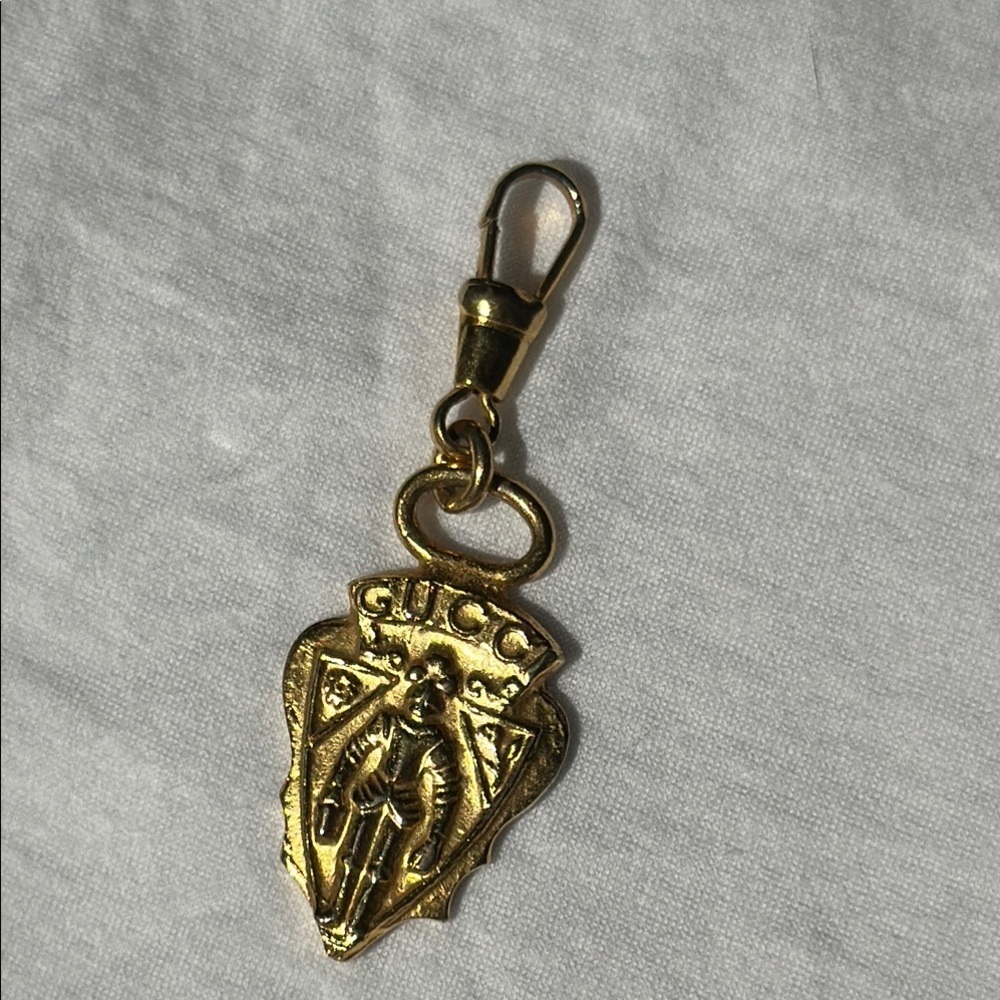 Gucci Gold Keychain Pendant authentic 100%​​ - Picture 2 of 5